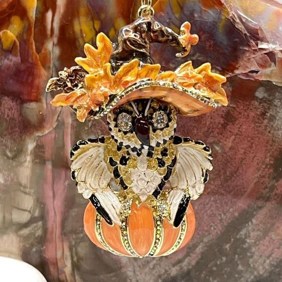 Kirks Folly Kitchy Witchy Owl Collectible Necklace - Picture 16 of 16